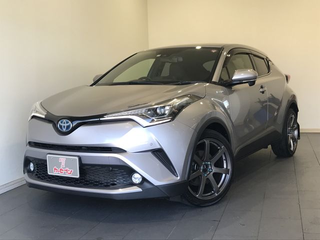 Toyota C-HR 2017-06 6172-0