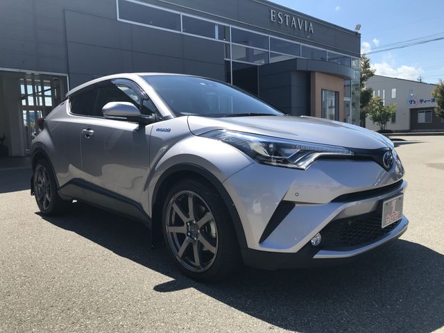 Toyota C-HR 2017-06 6172-4