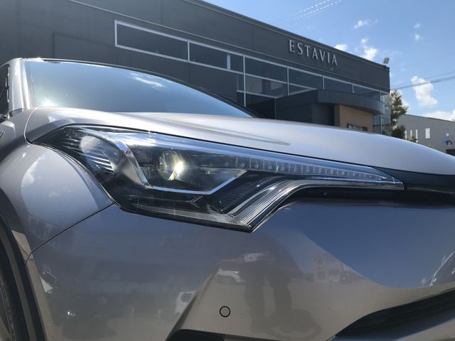 Toyota C-HR 2017-06 6172-25