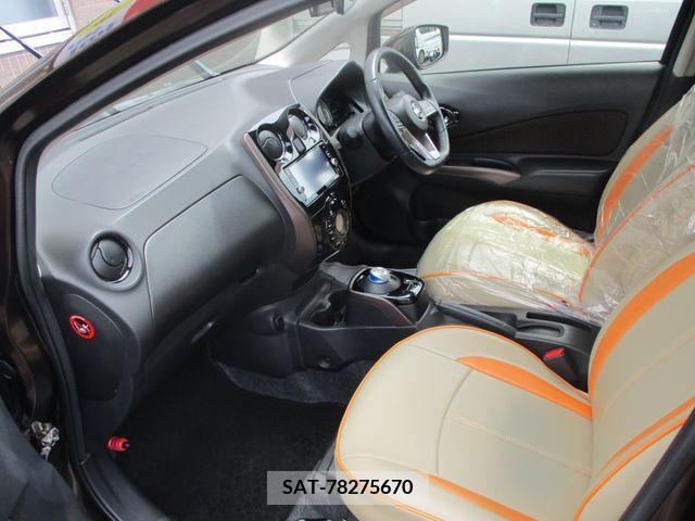 Nissan NOTE 2017-04 279899-1
