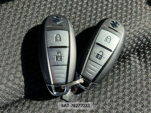Suzuki SWIFT 2013-09 286609-5
