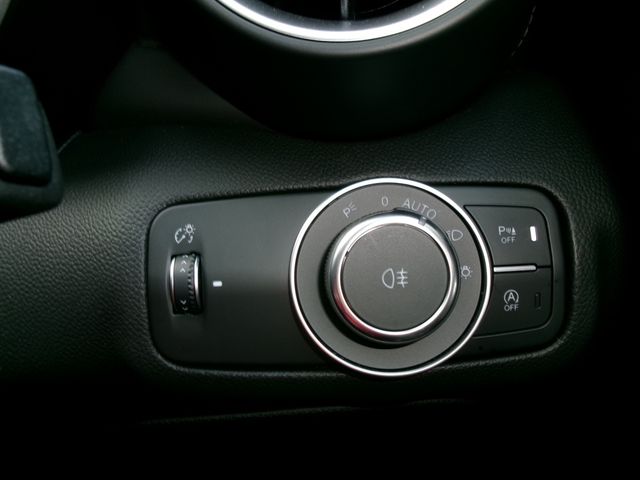ALFA ROMEO Giulia 2023-03 10885-28