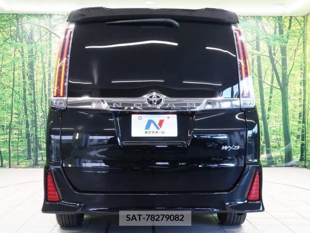Toyota NOAH 2017-12 209415-18