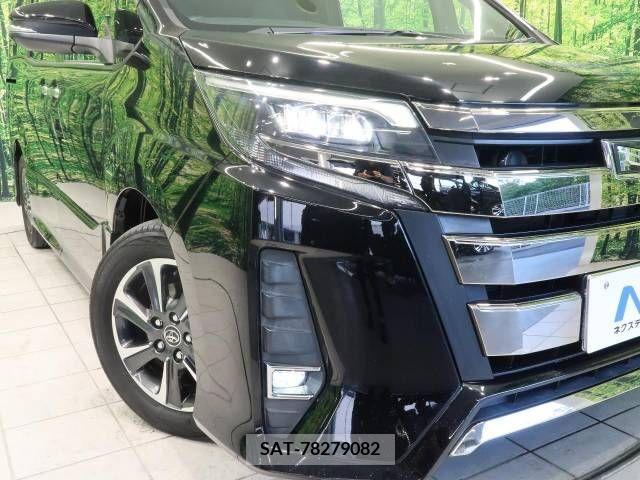 Toyota NOAH 2017-12 209415-15