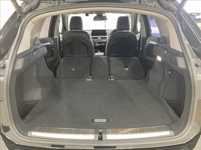 Bmw X1 2019-10 28333-13