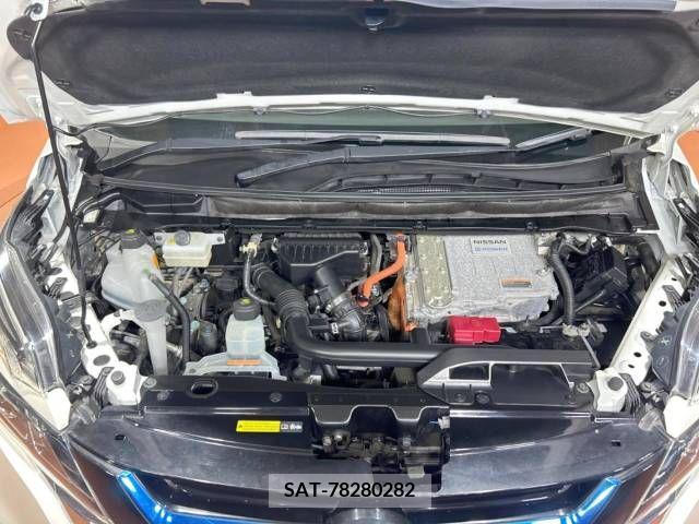 Nissan SERENA 2018-05 393883-18