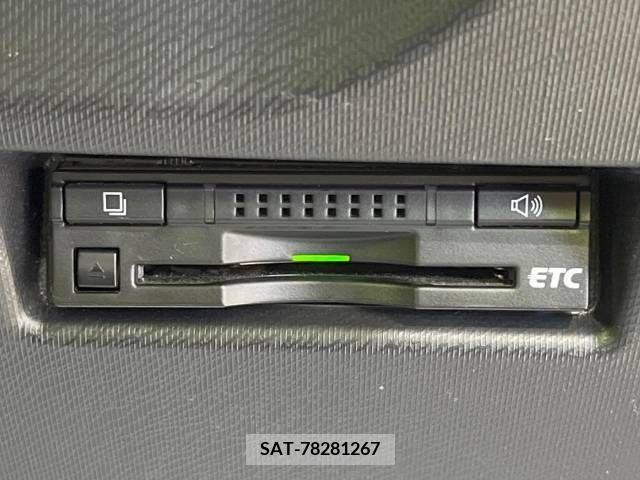 Toyota AQUA 2015-12 220236-6