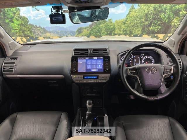Toyota LAND CRUISER PRADO 2021-03 216362-1