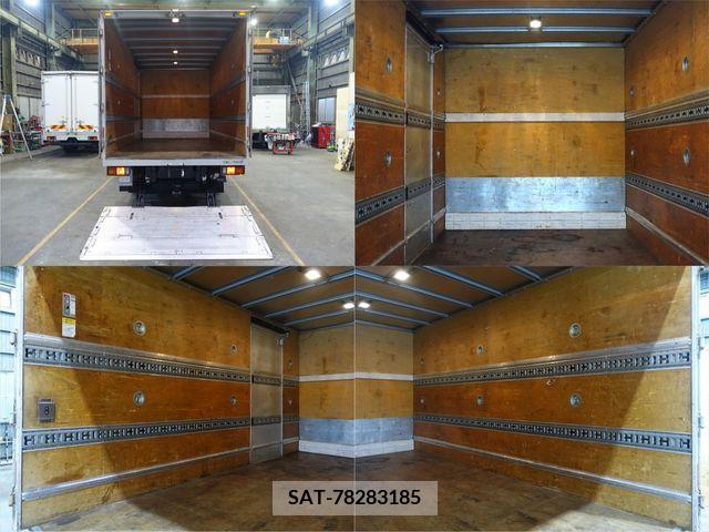 Mitsubishi CANTER 2016-02 213257-9