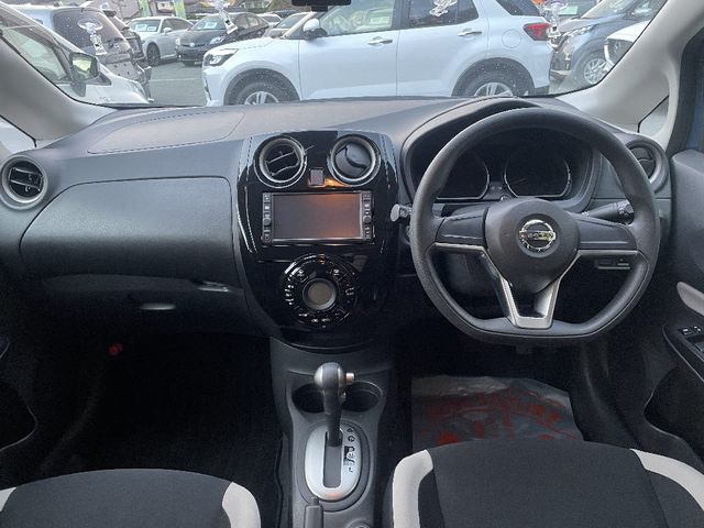 Nissan NOTE 2016-12 180951-3