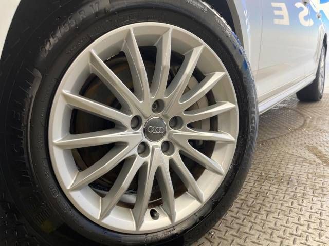 Audi A4 2016-10 182552-9
