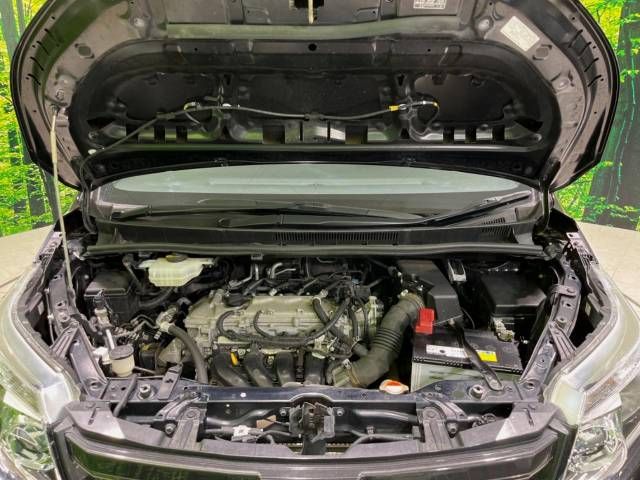 Toyota NOAH 2016-10 10978-18