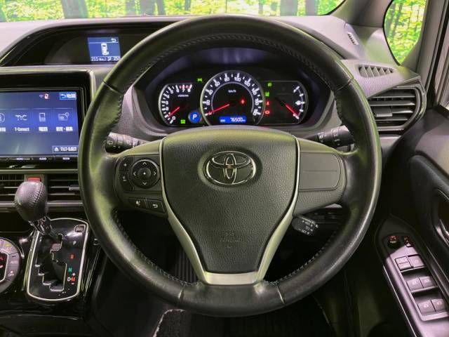 Toyota NOAH 2016-10 10978-11