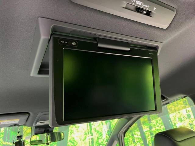 Toyota NOAH 2016-10 10978-2
