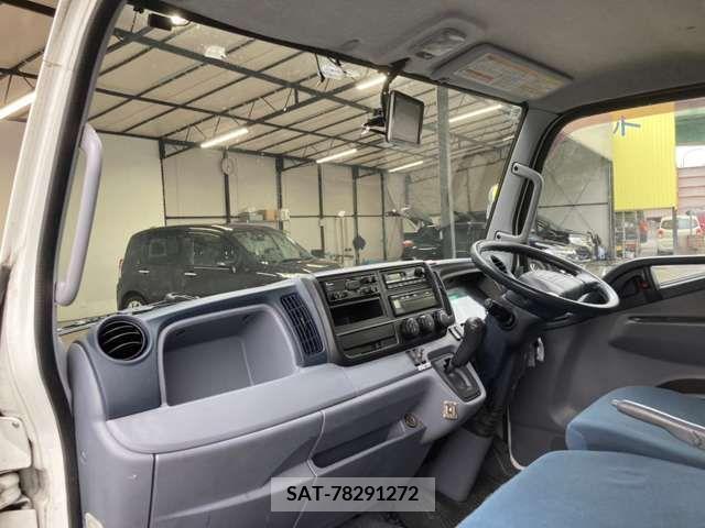 Mitsubishi CANTER 2013-09 218575-19