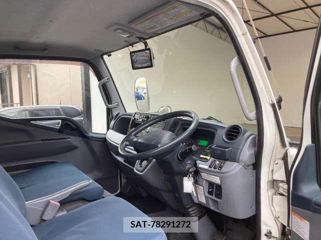 Mitsubishi CANTER 2013-09 218575-17