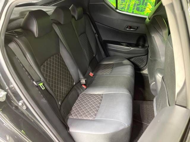 Toyota C-HR 2023-06 13897-9