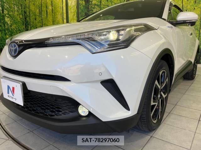 Toyota C-HR 2017-12 220082-12