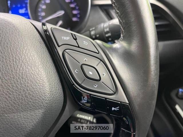 Toyota C-HR 2017-12 220082-3