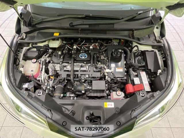 Toyota C-HR 2017-12 220082-18