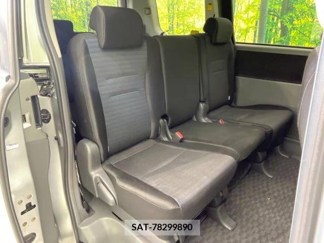 Toyota VOXY 2007-09 348276-9