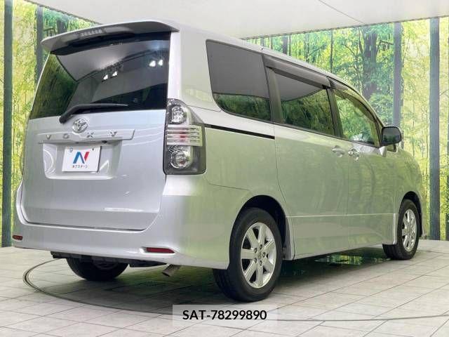 Toyota VOXY 2007-09 348276-18