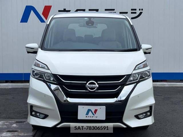 Nissan SERENA 2017-03 253625-14
