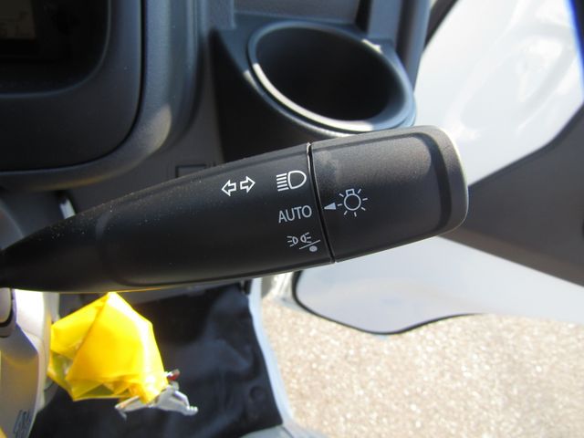 Suzuki CARRY TRUCK 2023-10 20267-21
