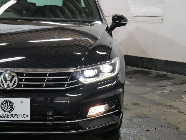 VolksWagen PASSAT VARIANT 2018-12 191523-24