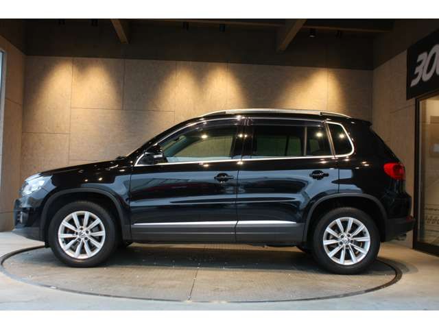 VolksWagen TIGUAN 2014-03 20163-3