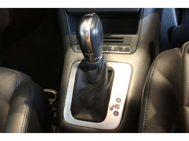 VolksWagen TIGUAN 2014-03 20163-13