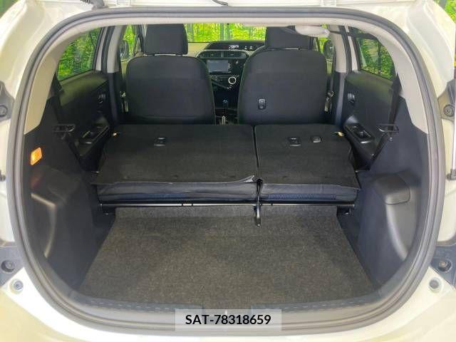 Toyota AQUA 2017-09 260207-10