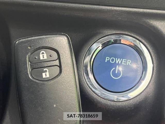 Toyota AQUA 2017-09 260207-5