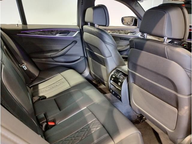 Bmw 5 SERIES 2022-05 20657-12