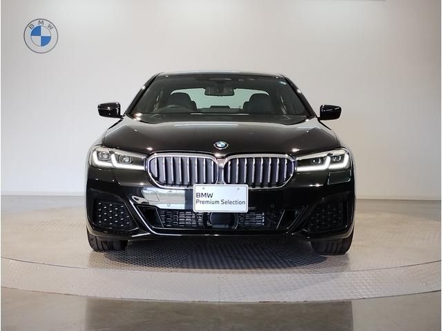 Bmw 5 SERIES 2022-05 20657-3