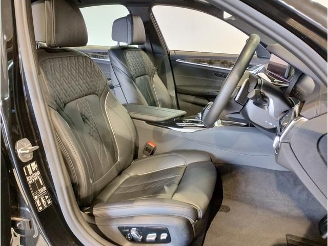 Bmw 5 SERIES 2022-05 20657-13