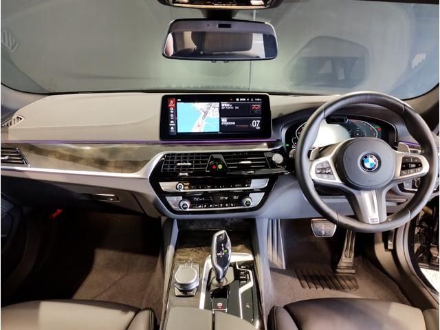 Bmw 5 SERIES 2022-05 20657-1