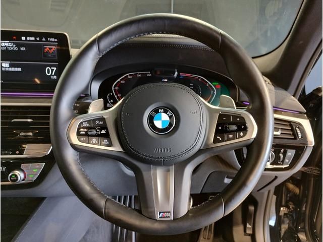Bmw 5 SERIES 2022-05 20657-15