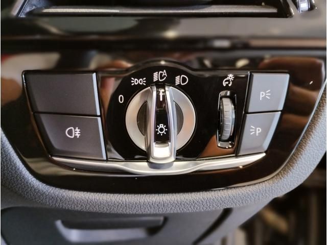 Bmw 5 SERIES 2022-05 20657-20
