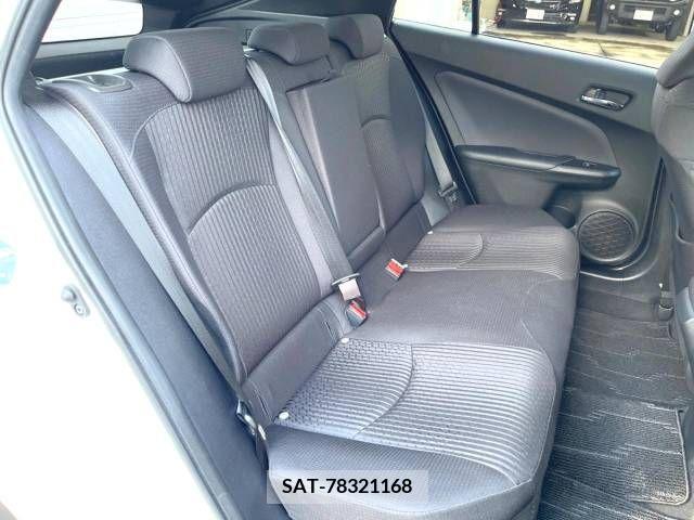 Toyota PRIUS 2018-11 255095-10