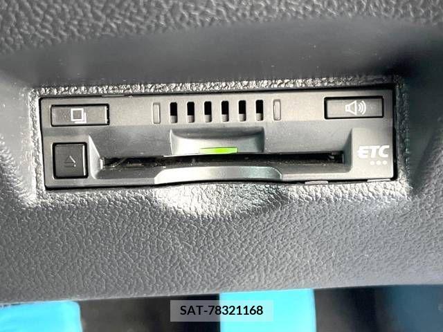 Toyota PRIUS 2018-11 255095-8