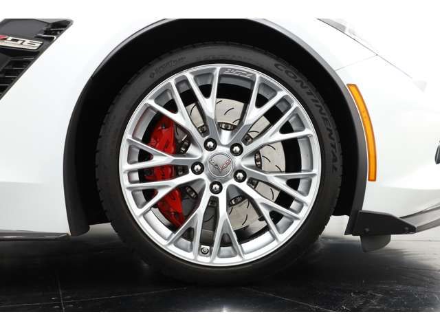 Chevrolet CORVETTE 2017-05 195712-4