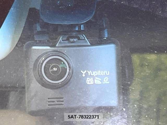 Honda N BOX 2020-01 221128-7