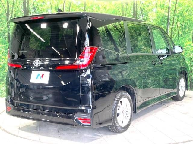 Toyota NOAH 2023-07 184718-17