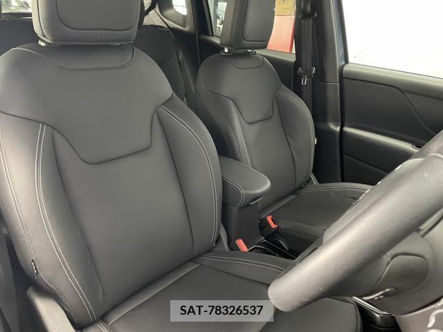 Jeep RENEGADE 2023-02 212958-2