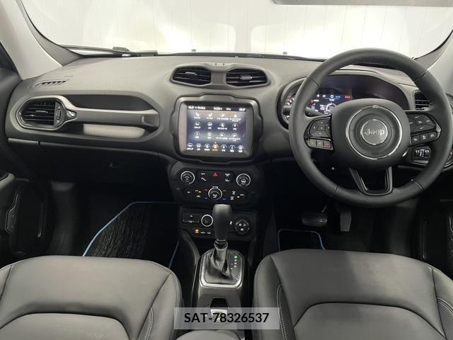 Jeep RENEGADE 2023-02 212958-12