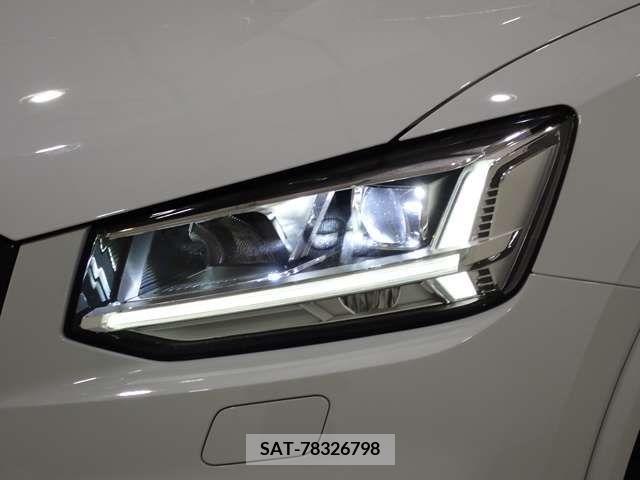 Audi Q2 2019-10 379009-11