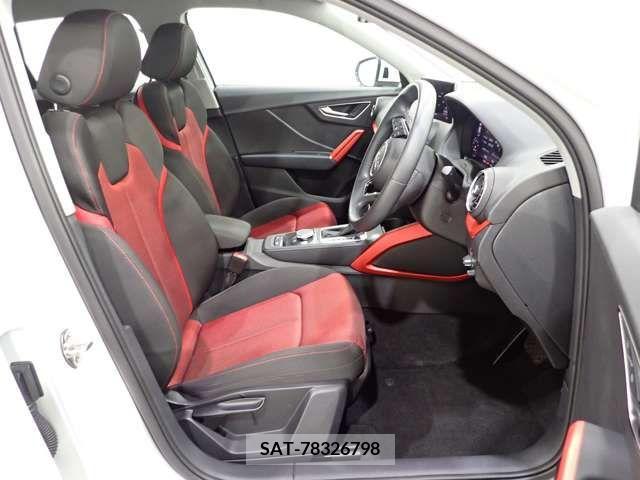 Audi Q2 2019-10 379009-18