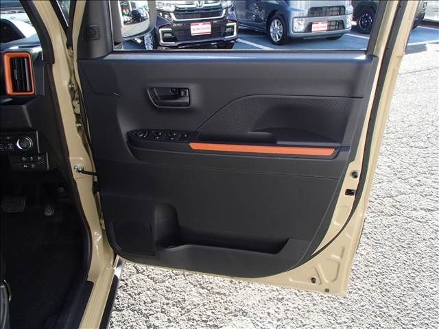 Daihatsu TANTO 2022-11 16029-22