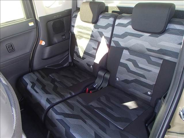 Daihatsu TANTO 2022-11 16029-13